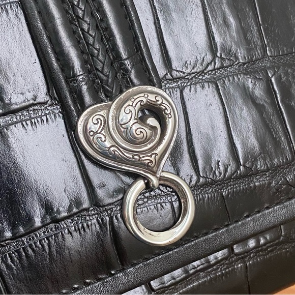 Vintage BRIGHTON Black Leather Silver Heart Crossbody Wallet W/ Removable Strap - Picture 12 of 16